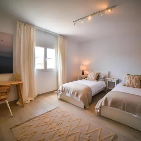 Nieves Apartment *